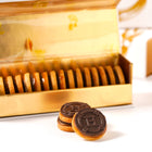 Catering Favors Qatar